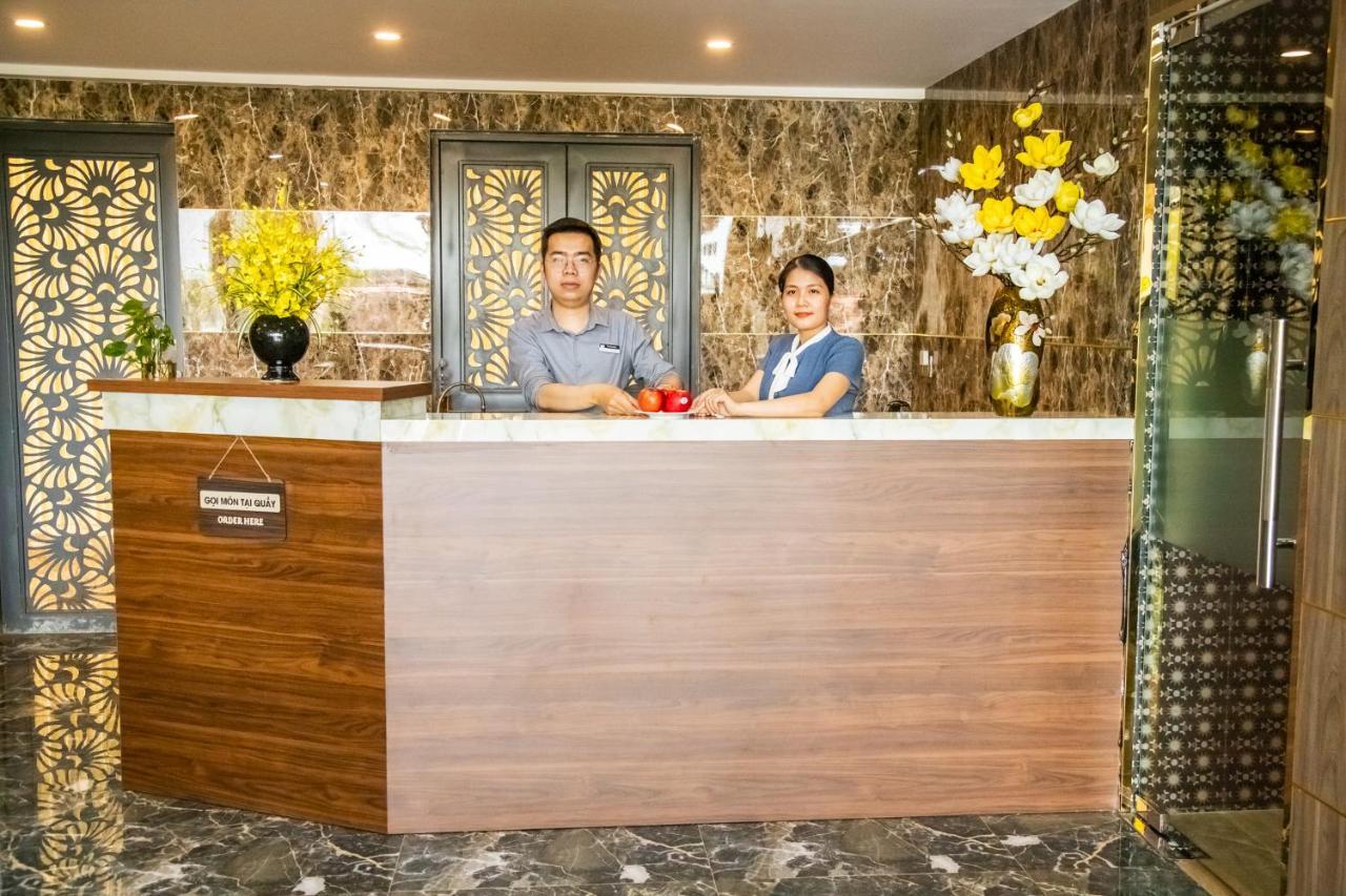 La Mia Lakeview Hotel Pleiku Bagian luar foto