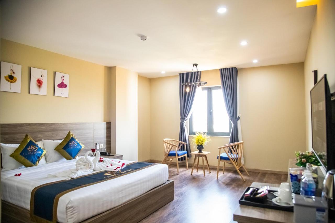 La Mia Lakeview Hotel Pleiku Bagian luar foto