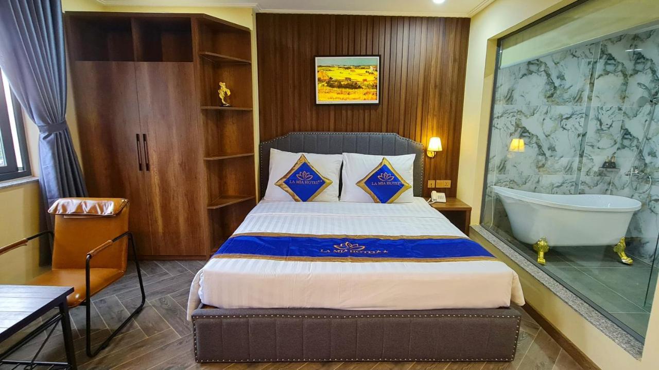 La Mia Lakeview Hotel Pleiku Bagian luar foto