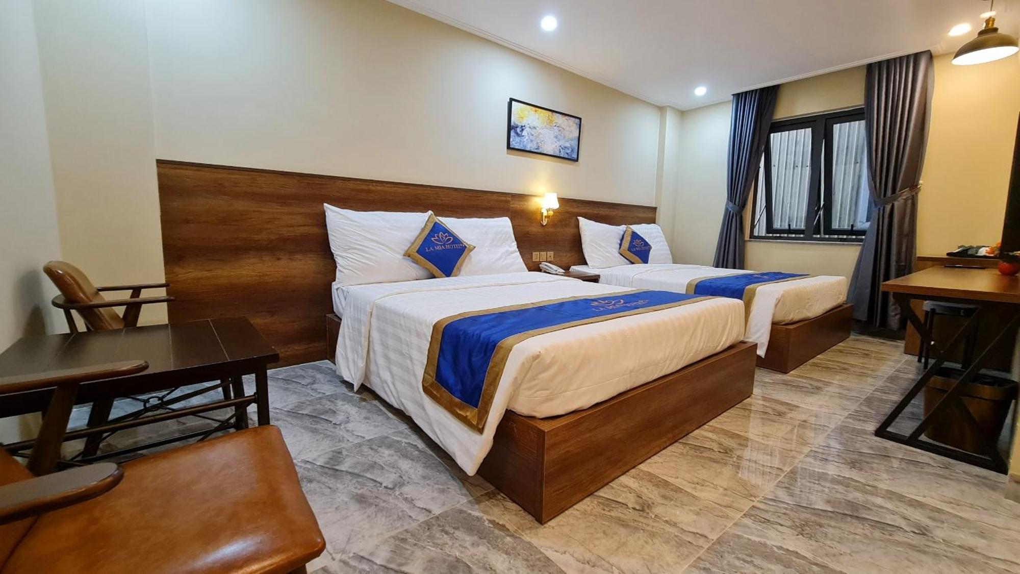 La Mia Lakeview Hotel Pleiku Bagian luar foto