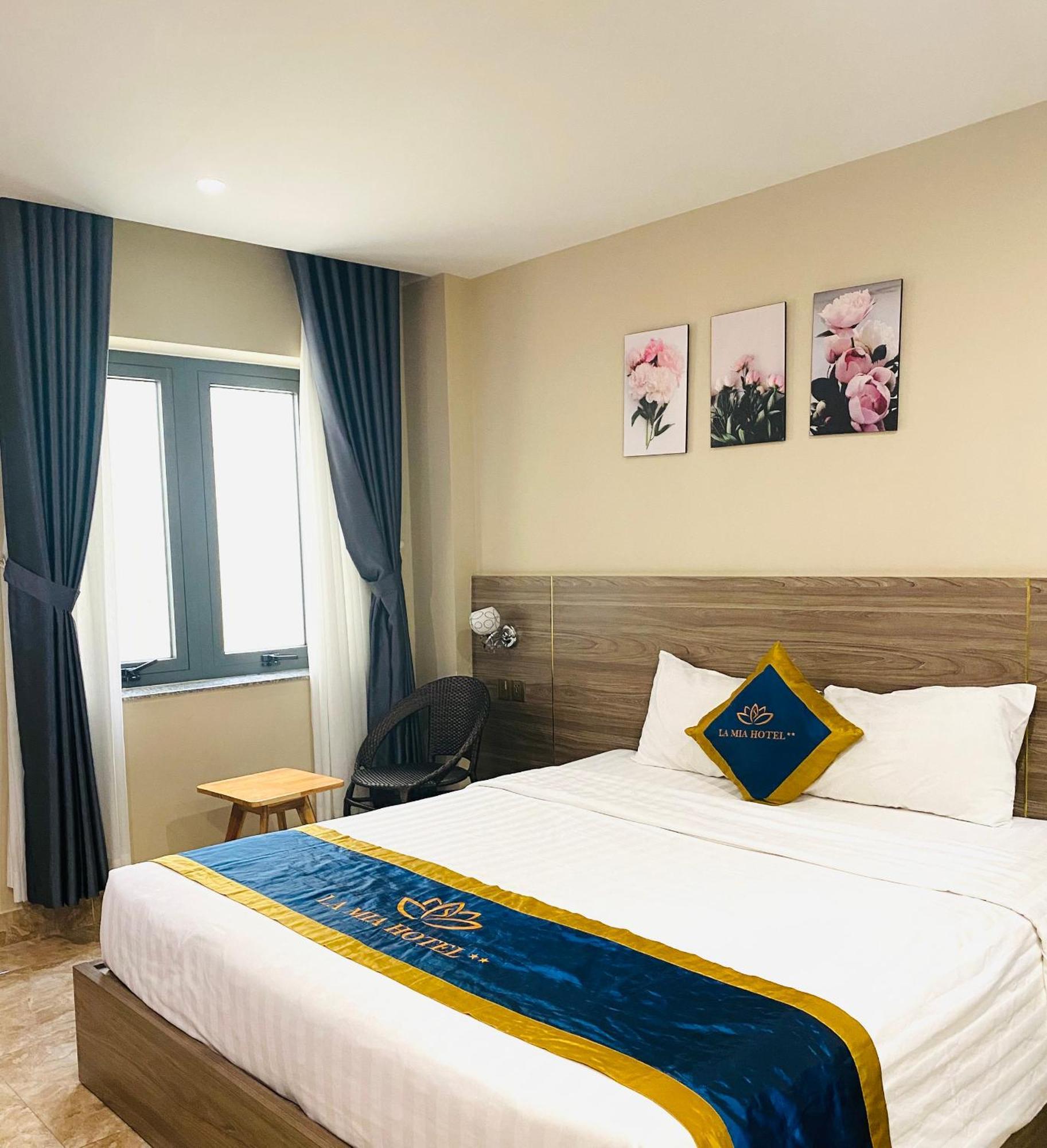 La Mia Lakeview Hotel Pleiku Bagian luar foto